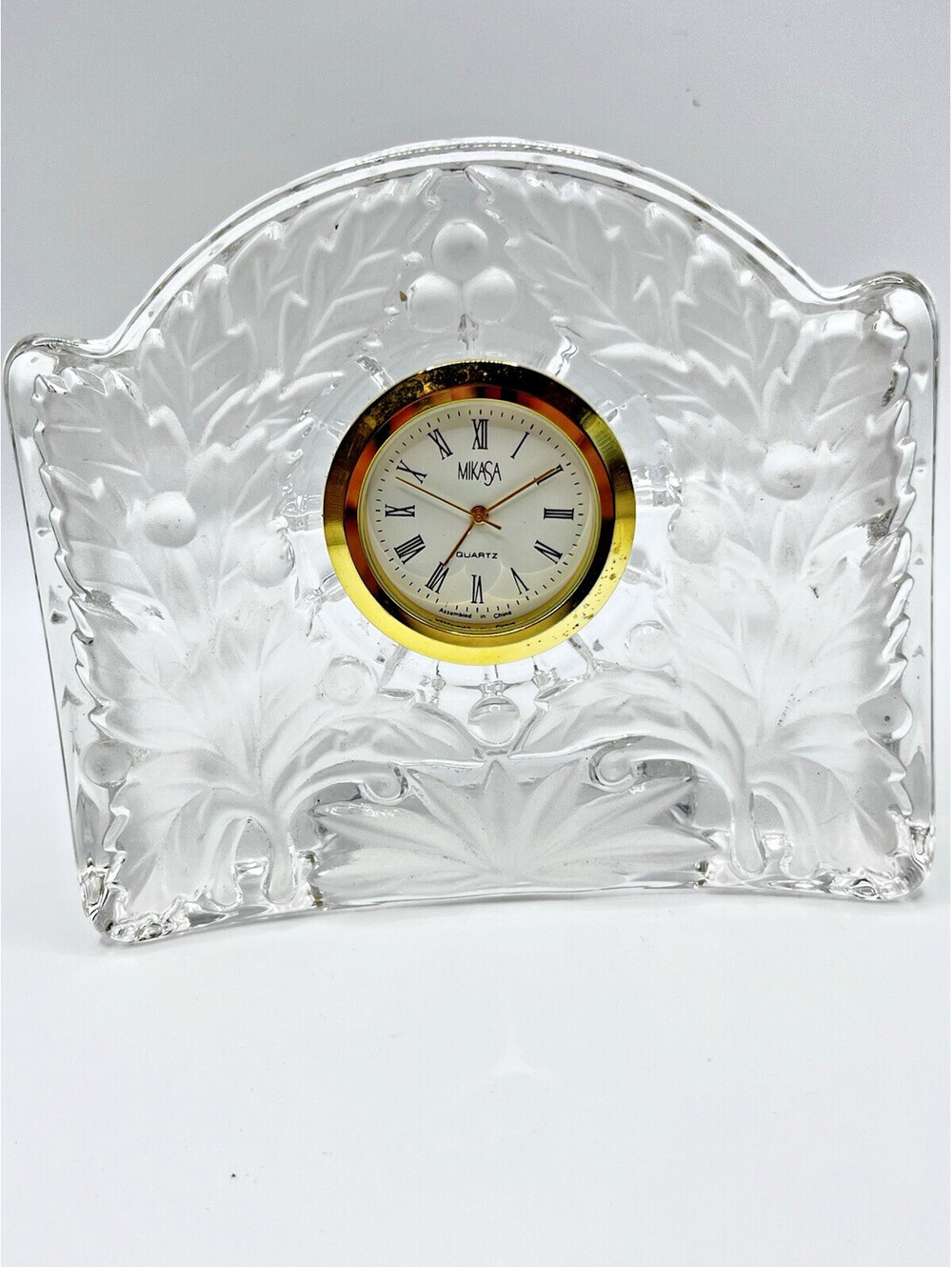 Mikasa Vintage Frosted Maple Leaf Desk Clock Quartz Movement Works 3106.2